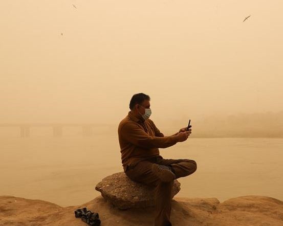 Dust storm in south western Iran in March 2022