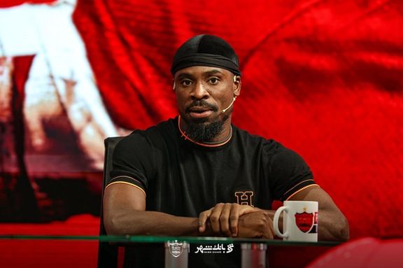 علویان درباره بیماری مدافع پرسپولیس:با هپاتیت B میشود فوتبال بازی کرد، اما بوکس و کشتی نه