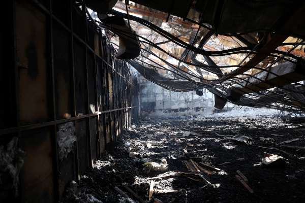 Four Evin Prisoners Sentenced to 33 Years and 518 Lashes for 2022 Fire
