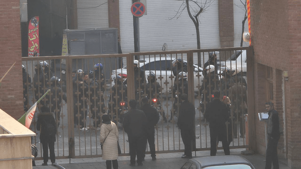 وزارت خارجه آمریکا: قطع اینترنت تلاش آشکار برای خفه کردن اعتراضات ایران است