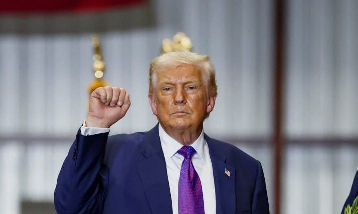 دونالد ترامپ: اگر توافق نشود، نیروگاه‌های برق، چاه‌های نفت و جزیره خارک را نابود می‌کنیم