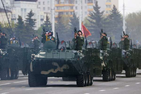 Iran says it seeks to build military ties with Belarus