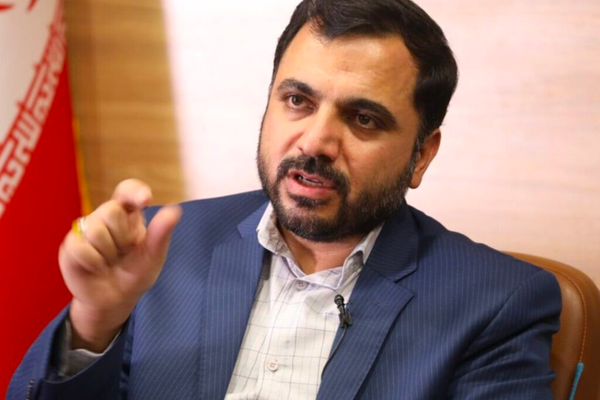 وزير الاتصالات الإيراني: يمكن للجهات الرقابية الوصول إلى رسائل المواطنين بإذن القاضي