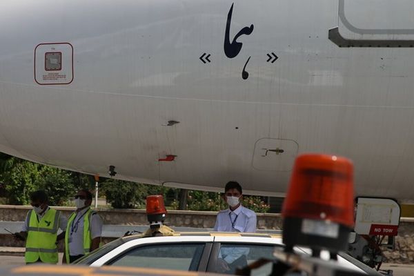 بعد وقف رحلاتها لأوروبا.. كيف تأثرت "إيران إير" بالعقوبات الأوروبية والأميركية؟