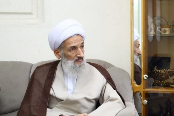 نماینده خامنهای در مازندران: باید دانشآموزانی تربیت کنیم که فدای انقلاب شوند