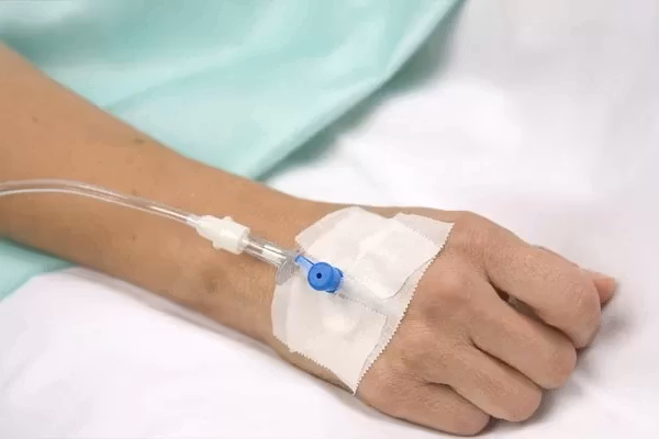 هشت شهروند بر اثر مصرف مشروبات الکلی مسموم جان باختند