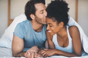 زوجها هر چند وقت یکبار باید رابطه جنسی داشته باشند؟