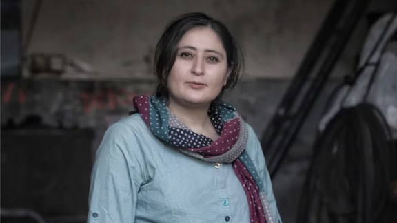 بسبب "التلغرام".. الحكم بسجن ناشطة حقوقية إيرانية 7 سنوات إضافية أثناء إجازتها العلاجية