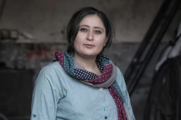 بسبب "التلغرام".. الحكم بسجن ناشطة حقوقية إيرانية 7 سنوات إضافية أثناء إجازتها العلاجية