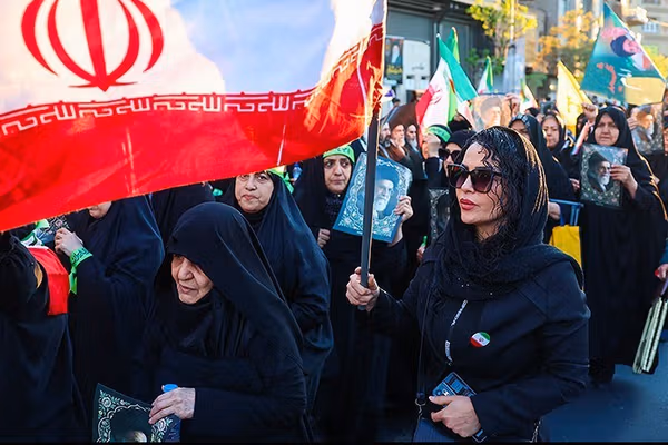 نماینده خامنهای در سپاه: مذاکرهکنندگان بدانند ملت از انتقام امام شهید کوتاه نخواهد آمد