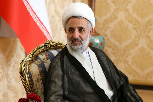 عضو کمیسیون حقوقی و قضایی مجلس: ملت و نظام ما با افراد دمدمیمزاج مذاکره نمیکنند