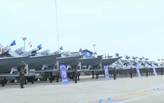 نیروی دریایی سپاه پاسداران از شناورهای موشکانداز و یک ناو رونمایی کرد