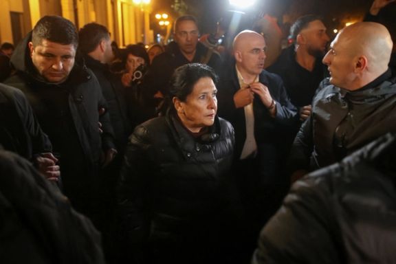 ادامه تنش در گرجستان؛ رییسجمهوری میگوید دولت و پارلمان مشروعیت ندارند