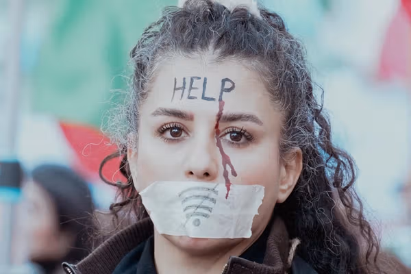 اندوه گذشته از مرز؛ ایرانیان خارج کشور کشتار دی ماه را چگونه تجربه کردند؟