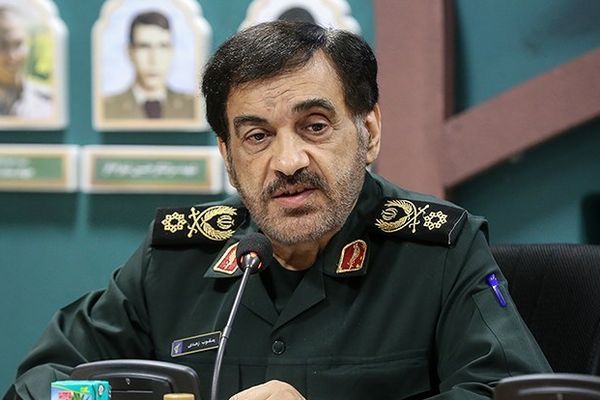 عضو هیئت علمی دانشگاه دفاع ملی: در دل کوه موشک میسازیم