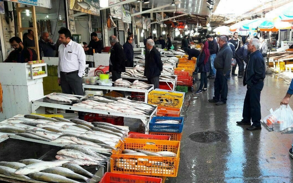 پلمب یک قصابی در تهران به دلیل فروش «آبزیان حرامگوشت»