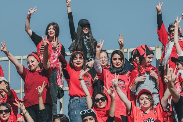 تراکتور - فجرسپاسی فقط با حضور تماشاگران زن