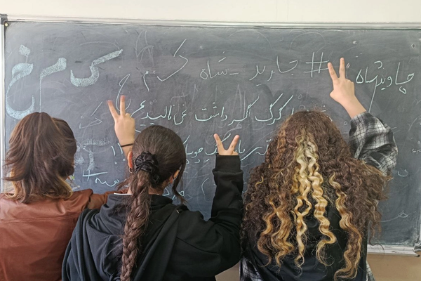 نایبرییس کمیسیون آموزش مجلس: یکسوم بازداشتشدگان زیر ۲۰ سال و دانشآموزند