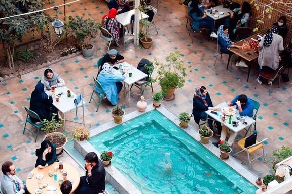 اتحادیه کافیشاپ تهران: در دوماه اخیر کافههایی که حجاب را رعایت نمیکردند، پلمب شدهاند