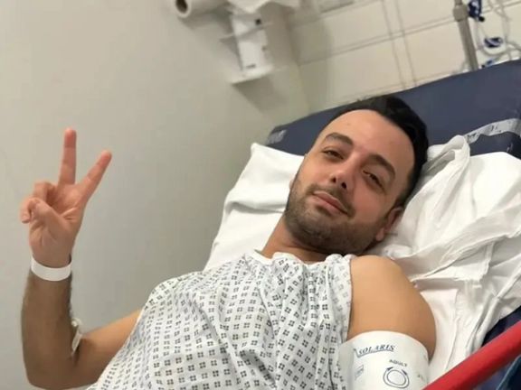 Pouria Zeraati, the television host of the "Last Word" program on Iran International, at hospital following a knife attack in London (March 30, 2024)