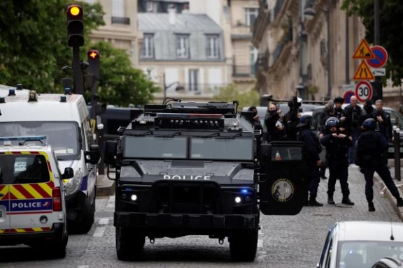 Police Arrest Man Who Wanted To Blow Himself Up In Paris Iran Consulate