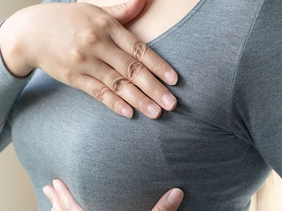 معاون دانشگاه علوم پزشکی کردستان: ابتلا به سرطان پستان در زنان کردستان در حال افزایش است