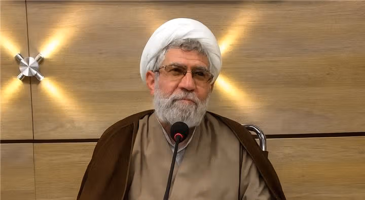 عبدالرحیم سلیمانی اردستانی به ۶ سال حبس، جزای نقدی و خلع لباس روحانیت محکوم شد