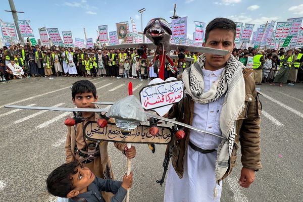 الحوثيون: سندخل الحرب ضد أميركا وإسرائيل إذا تعرضت إيران لهجوم