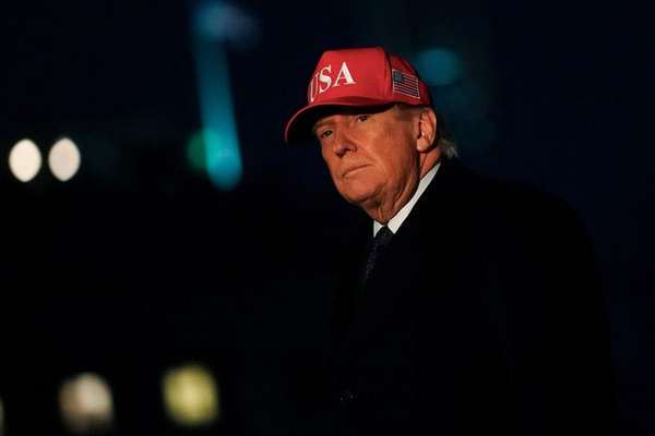 Trump plays down Iran talks, leans on allies over Hormuz