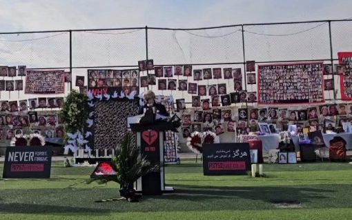 پدر یکی از کشتهشدگان پیاس۷۵۲: تصمیم سرنگونی هواپیما را در بیت خامنهای گرفتند