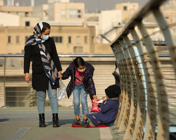 مسؤول إيراني: 120 ألف طفل يعملون في جمع القمامة.. ومطاردتهم لن تحل المشكلة