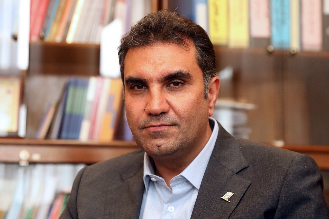 عضو کمیسیون صنایع مجلس: قوای سه‌گانه و شورای عالی امنیت ملی بر مقاومت تاکید دارند