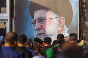 خامنئي.. 36 عامًا من انتهاكات حقوق الإنسان والإضرار بمصالح إيران الوطنية