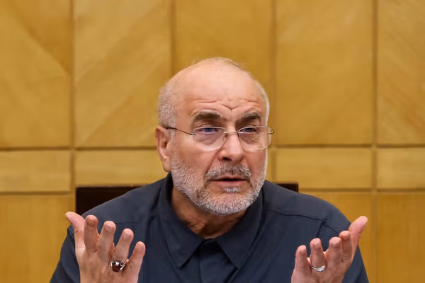 قالیباف، رییس مجلس: دشمن فقط به یک هدف خود رسید که آن هم کشتن رهبری بود