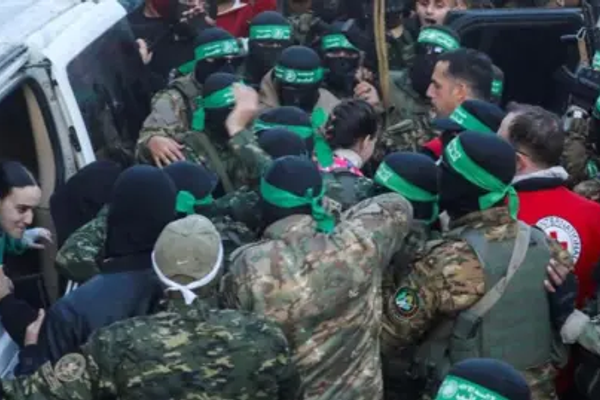 سخنگوی وزارت خارجه قطر: تحویل گروگانها توسط حماس به معنای پایان جنگ خواهد بود