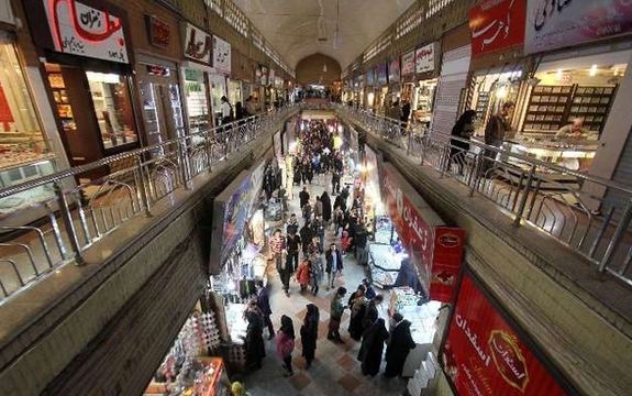 فرماندار مشهد پخش شعار از بلندگوی بازار رضا علیه خامنهای و خمینی را تایید کرد