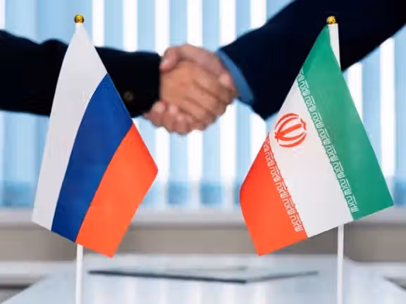 Flags of Iran and Russia