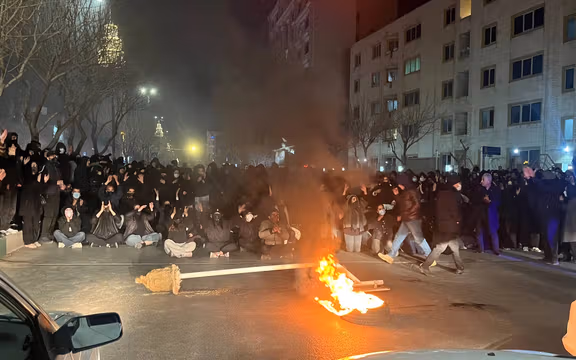 خانوادههایی که با هم به خیابان رفتند اما برنگشتند