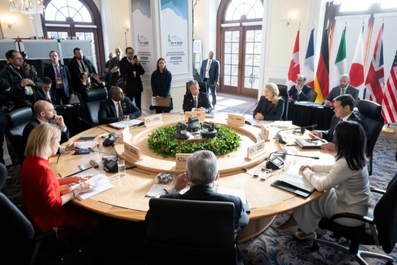 ایالات متحده همسو با گروه ۷، روسیه را به پذیرش آتشبس در اوکراین ترغیب کرد