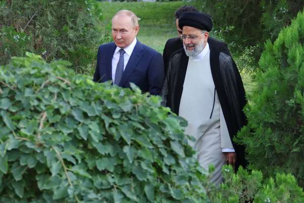 سفیر پیشین جمهوری اسلامی در روسیه: رئیسی شخصا با پوتین درباره فلفل دلمهای صحبت کرده بود