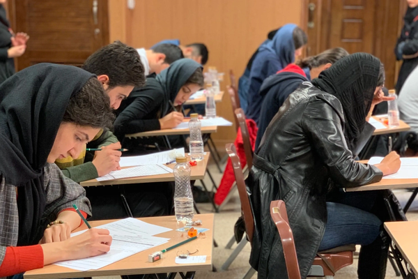 Iranians tell of shrinking paths to study abroad