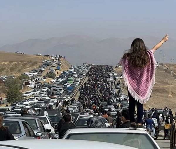 الأحزاب الكردية تدعو لإضراب عام في الذكرى الأولى لمقتل مهسا أميني واندلاع الانتفاضة 