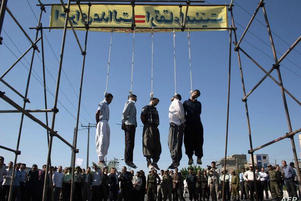 3 منظمات حقوقية: الإعدام في إيران "جريمة دولة"