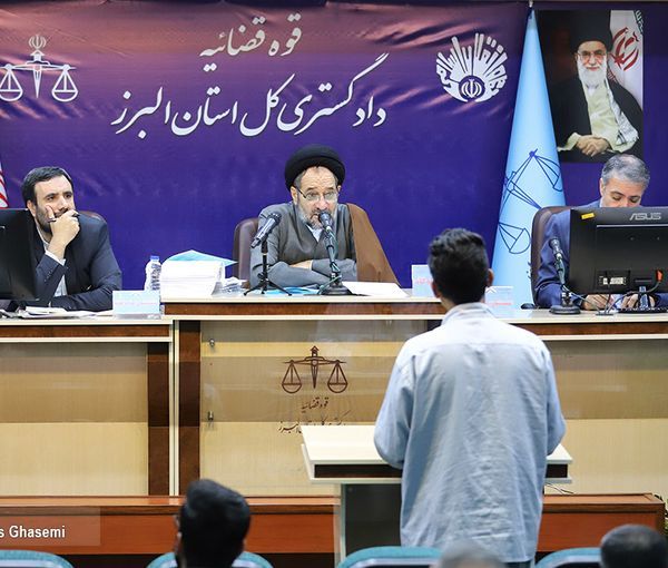 تفاصيل مرعبة حول تعذيب المعتقلين.. وسجناء يهددون بالانتحار قبل إعدامهم