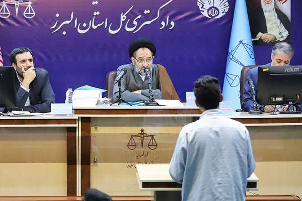 تفاصيل مرعبة حول تعذيب المعتقلين.. وسجناء يهددون بالانتحار قبل إعدامهم