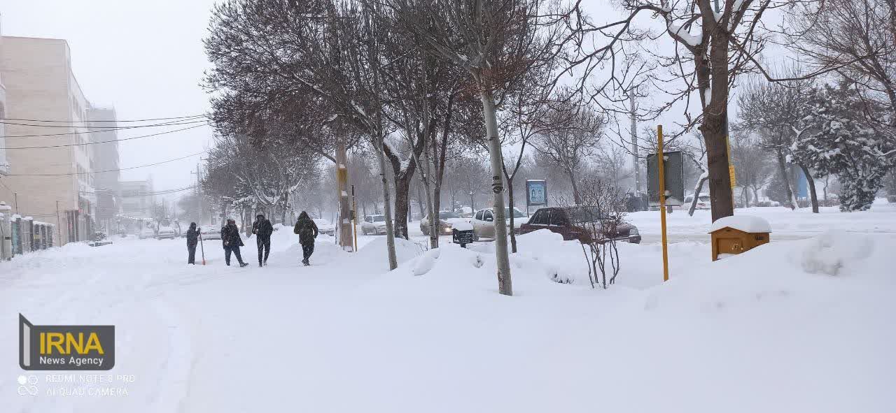 پیش‌بینی برف و کولاک در ۱۰ استان ایران و آماده‌باش نیروهای امدادی