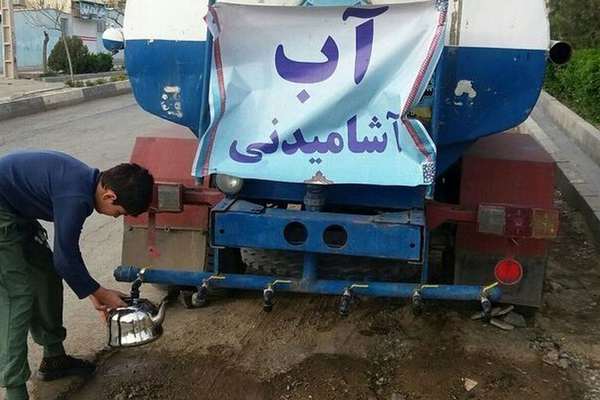 رسانههای ایران از آغاز جیرهبندی آب در تهران بدون اعلام رسمی خبر دادند