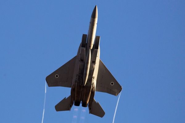 "واي نت": تسريبات إسرائيلية ترفع التوتر مع إيران وتحذيرات من حرب مدمّرة بسبب سوء التقدير