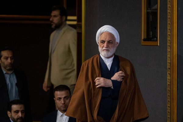 ردا على تصريحات ظريف.. رئيس القضاء الإيراني يطالب ممثلي النظام "بعدم إسعاد الأعداء"