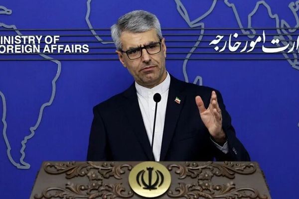 الخارجية الإيرانية: العقوبات تضر بالشعب.. واتهامات الغرب "بلا أساس"